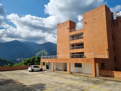 En Venta Apartamento Impecable En Urb. Parque Caiza / Gf