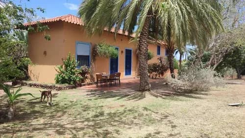 Espectacular Casa Campestre Con Amplio Terreno Ic-00032