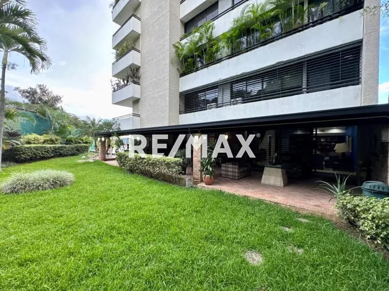 Hermoso PB tipo casa ubicado en Valle Arriba 4H 4B 4P