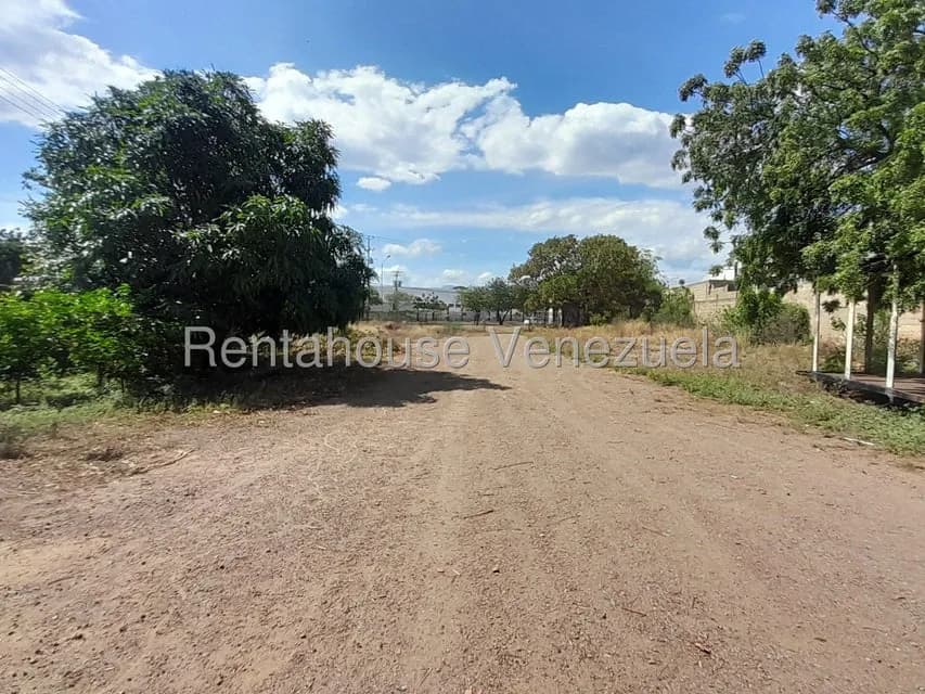 Terreno (Comercial) en Venta en Centro, Falcon