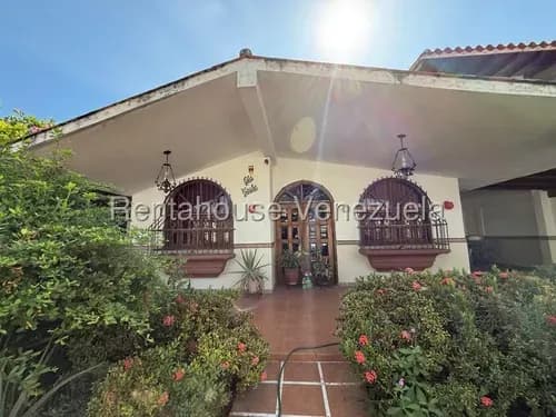 Casa En Venta En Los Overos Turmero Excelente Propiedad Condominio Y Ubicación Lista Para Firmar Agua Seguridad Nela 26-17139