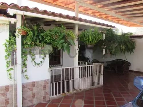 Casa En Venta En Urb. Jorge Coll-maneiro Isla De Margarita - Inversión Premium
