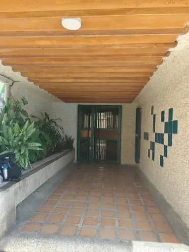 Lorena Inojosa Vende Amplio Apartamento En Excelente Ubicación En Venta. Urb. Agua Blanca. Vlencia. Listo Para Firmar En Registro