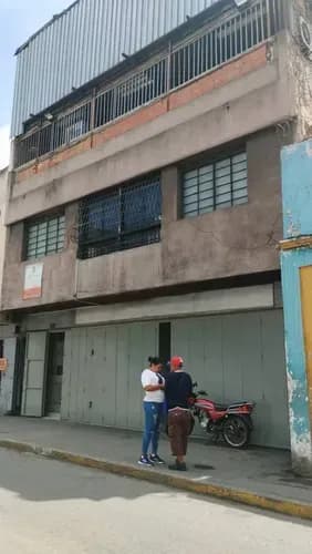 ¡ Venta Edificio Comercial Y Residencial + Terreno De 75m2, En Parroquia Sta. Teresa - Caracas Atención Inversionistas!! Tenemos En Venta Edificio De Uso Comercial Ubicado En La Parroquia Santa Teresa