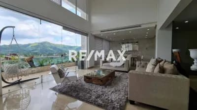 Venta de Exclusivo e Impecable PH en Terrazas del Country la zona más exclusiva de la ciudad