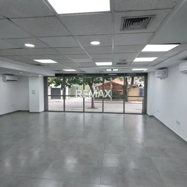 VENTA DE LOCAL COMERCIAL LAS MERCEDES