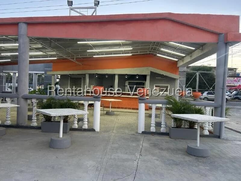 Comercial (Local Comercial) en Alquiler en Parroquia El Cuji, Lara