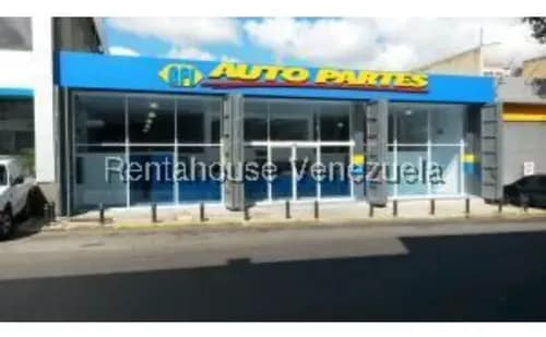 #26-7331 Excelente Galpón En Quinta Crespo