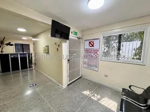 Milagros Inmuebles Local Alquiler Barquisimeto Lara Zona Centro Economica Comercial Economico Código Inmobiliaria Rent-a-house 26-15909