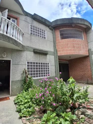 Hermosa Y Amplia Casa En La Urbanización La Mantuana, Turmero, Aragua Mic09