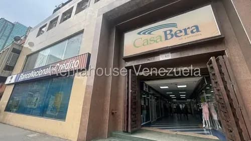 Local En Venta La Candelaria, Centro Comercial Casa Bera Frente A La Plaza La Candelaria