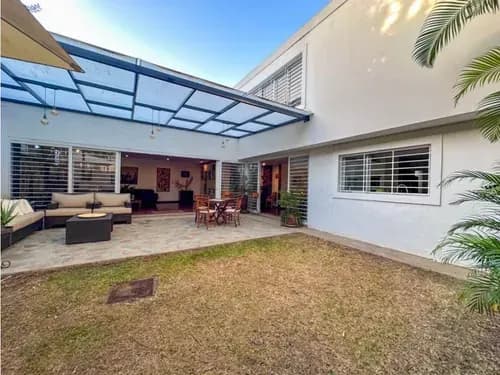 Se Vende Casa 556.27m2 4h+s/5b/3p La Castellana