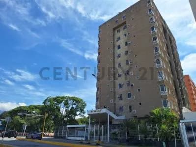 Venta de Apartamento en Base Aragua Res. Salto Angel