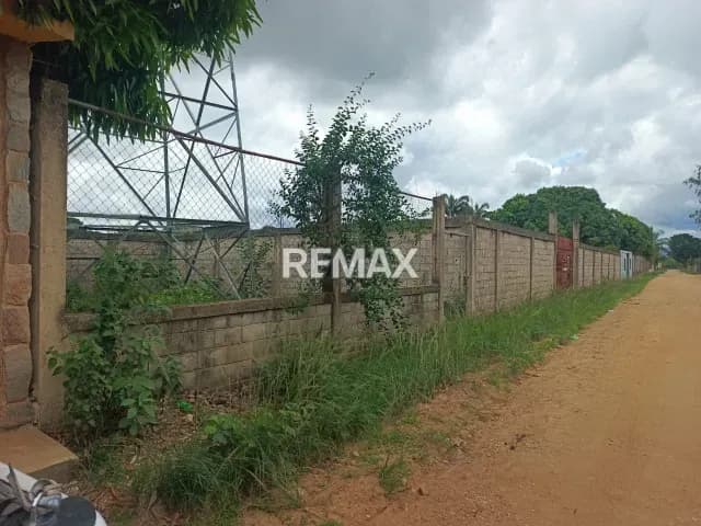 Terreno en venta - $18k