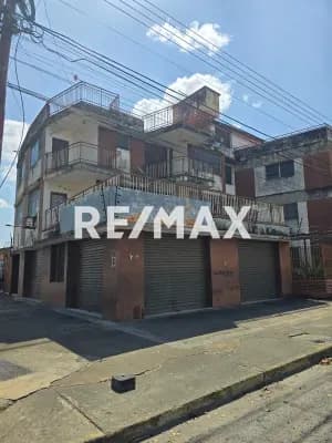Amplio Local en alquiler
