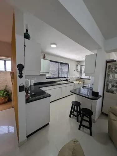 Apartamento En Venta En Residencias Los Himalayas El Bosque Valencia Carabobo Nf