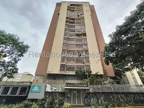 Bello Apartamento Alquiler La Urbina #26-18799 Lb