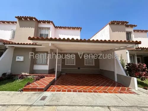 Ana Karina Molleja Vende Espectacular Casa Totalmente Remodelada Ubicada En Roca Del Valle Cabudare, Lara /akm