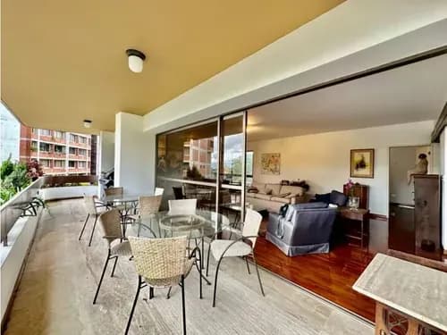 Se Vende Apto 330m2 3h+2a/5b/3p Los Naranjos Del Cafetal