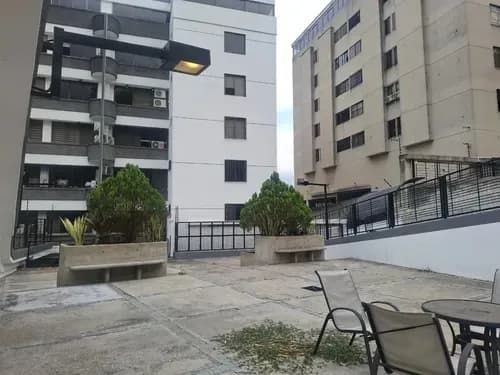 Urb. Miranda/ Apartamento Venta/ H3/ B2/ Pe 2/ Ref. 80.000/ ***solo Cliente Directo***mt