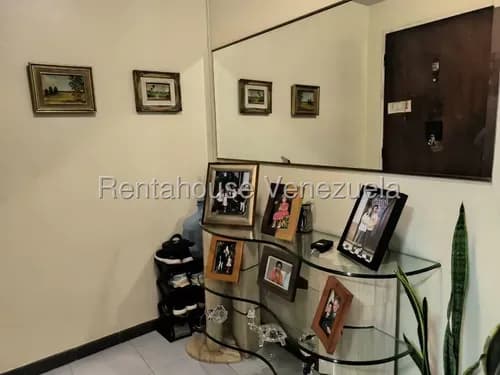 De Oportunidad Apartamento En Venta En El Paraiso #26-21746 Mjs