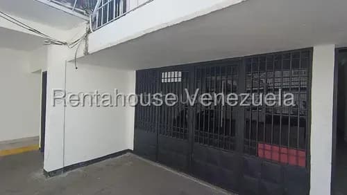 *jl/local Comercial En Alquiler Centro Barquisimeto, Carr. 25. Lara, Venezuela , Cod. 25-16150 / 2 B/ 120 M2