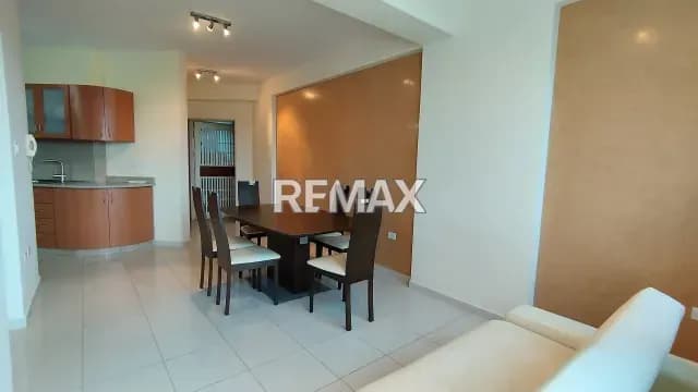 Alquiler Apartamento Tipo Estudio en Cielo Suites