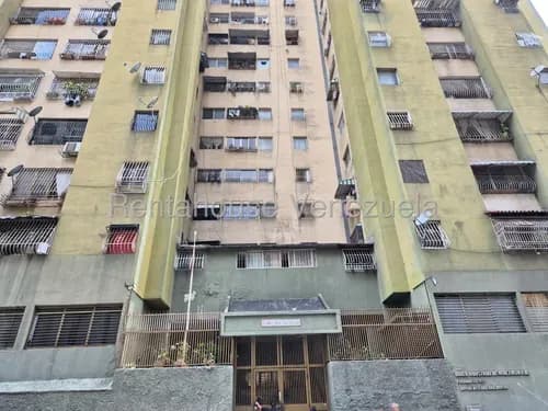 Leandro Manzano, Apartamento En Venta, Ubicado En San José, Av, #26-21044