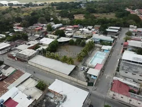 Terreno En Venta De 3200 Mts Totalmente Cercado Con Acceso Controlado Zona Centro De Palo Negro 25-19165 Hc