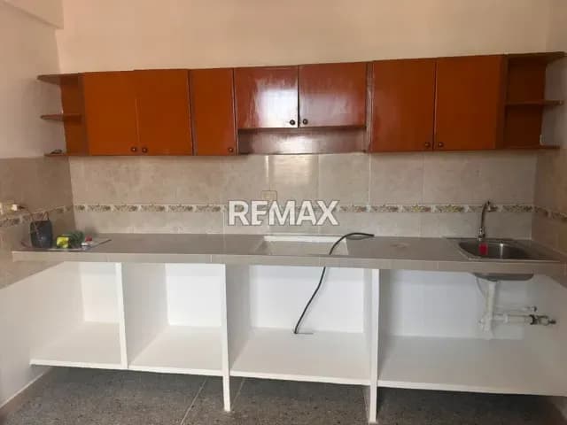 ALQUILO APARTAMENTO CENTRICO 2-3 UTELANDIA
