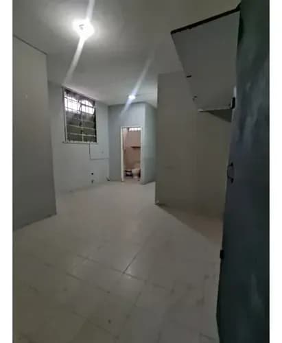 Alquiler Anexo Comercial Av. Principal El Llanito