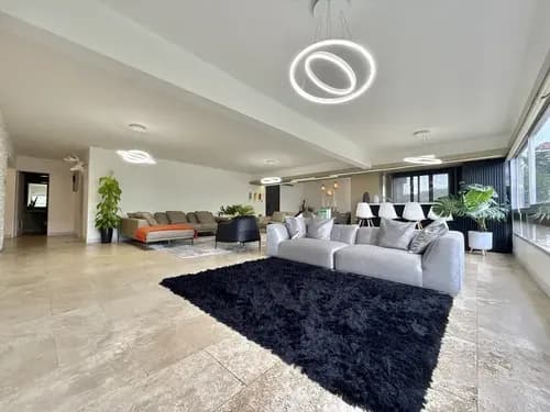 Apartamento En Venta Remodelado 270 M2 Chulavista