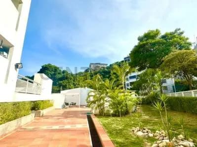 Atractivo Apartamento en la Calle La Cinta Las Mercedes