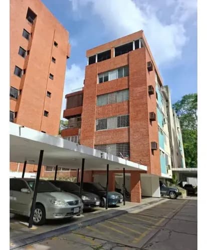 Se Vende Oficina 140m² Las Mercedes