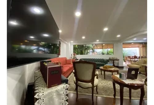 Apartamento Planta Baja En Venta En El Country Club Caracas