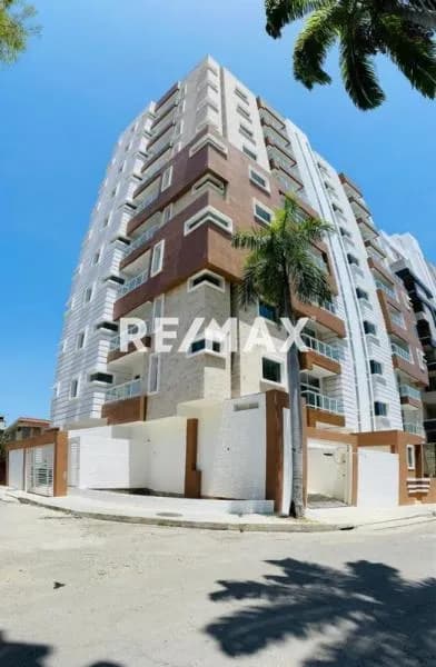 EN VENTA APARTAMENTO EN LA SOLEDAD – RESD. JADE SUITE