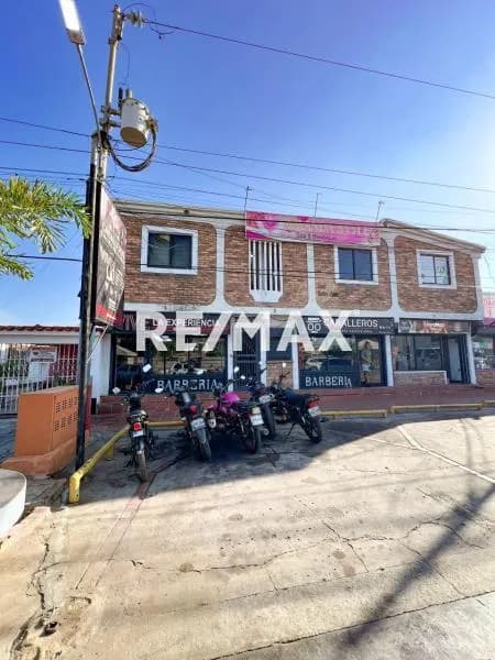 Alquiler de oficina o consultorio en el bulevar de la Urb Coromoto