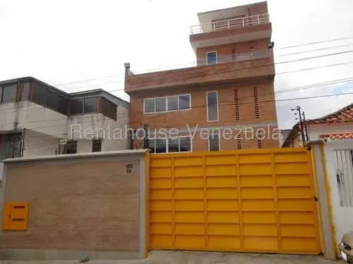 Local Comercial En Alquiler En Mariperez Jg