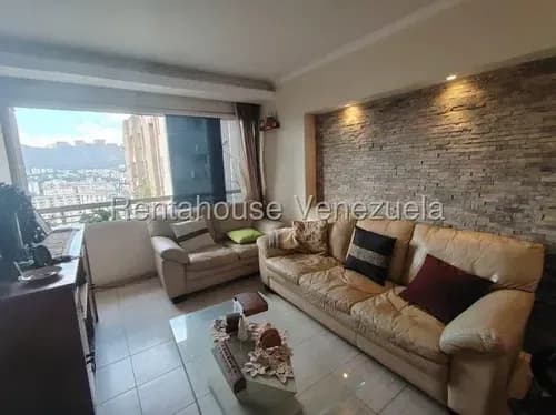 Apartamento En Alquiler El Paraiso 26-13415