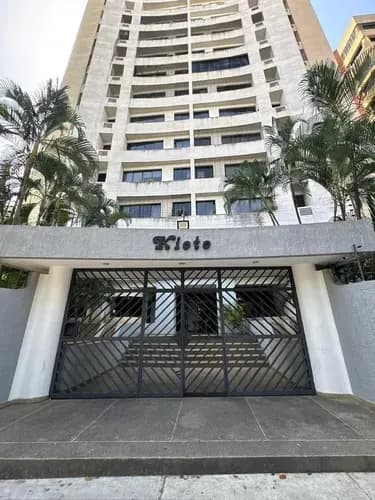 Apartamento En Venta Res Kioto Urb Valles De Camoruco Jc-lp