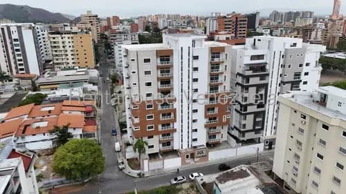 Apartamento En Venta Urb. La Soledad Maracay Rah 26-19525 Meglisf