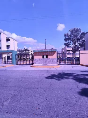 Oportunidad Apartamento San Diego Res. Los Andes Último Piso Desocupado