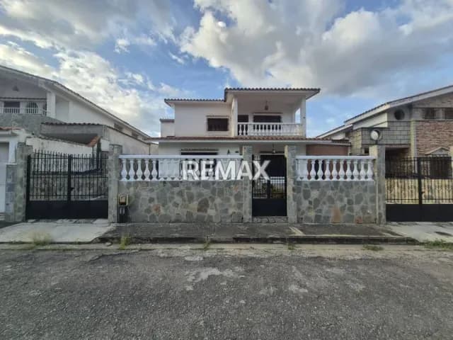EN VENTA CASA EN PREBO II