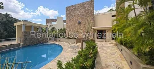 Exclusiva E Imponente Casa En Venta Los Chorros. Cód. #26-15070