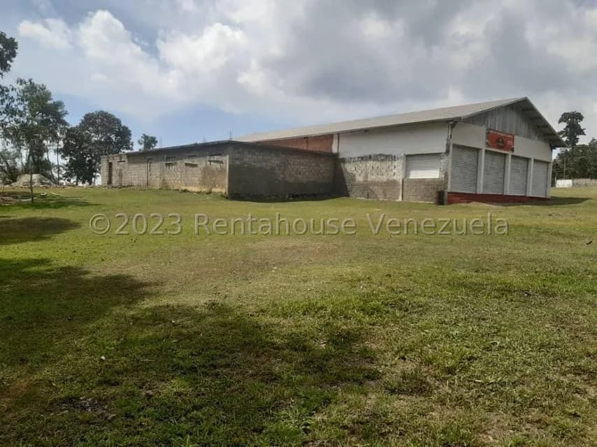 Terreno (Comercial) en Venta en El Junko Country Club, Vargas