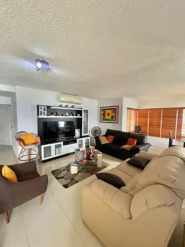 Playa Grande Venta Apartamento