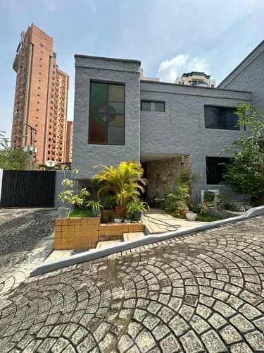 Ez Platinum Solo Clientes Nueva Captación *townhouse En La Urb El Bosque Res La Montaña* *para Remodelar* 2 Niveles 181m2 Terreno 163 M2 De Construcción 3 Habitaciones 1 Habitación De Servicio