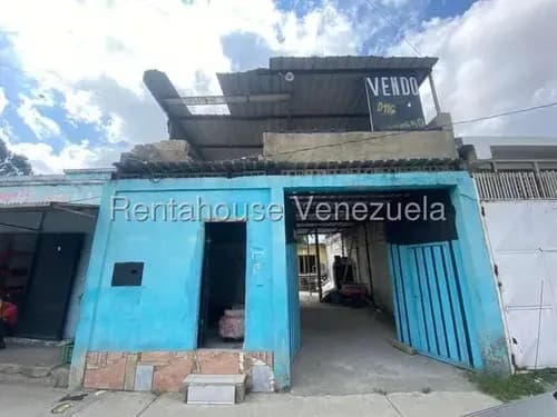 Loca Comercial En Cabudare Zona De Los Rastrojos Codigo 2 6 8 4 18 Mildred Ponemos A Su Disposición Un Local Con Una Ubicación Excelente En La Altamente Transitada En Los Rastrojos, Cabudare, Listo Pa