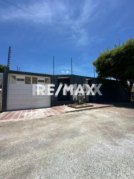 Casa Urbanizacion Rosal sur