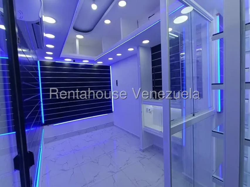 Comercial (Local Comercial) en Alquiler en Avenida Bolivar, Aragua